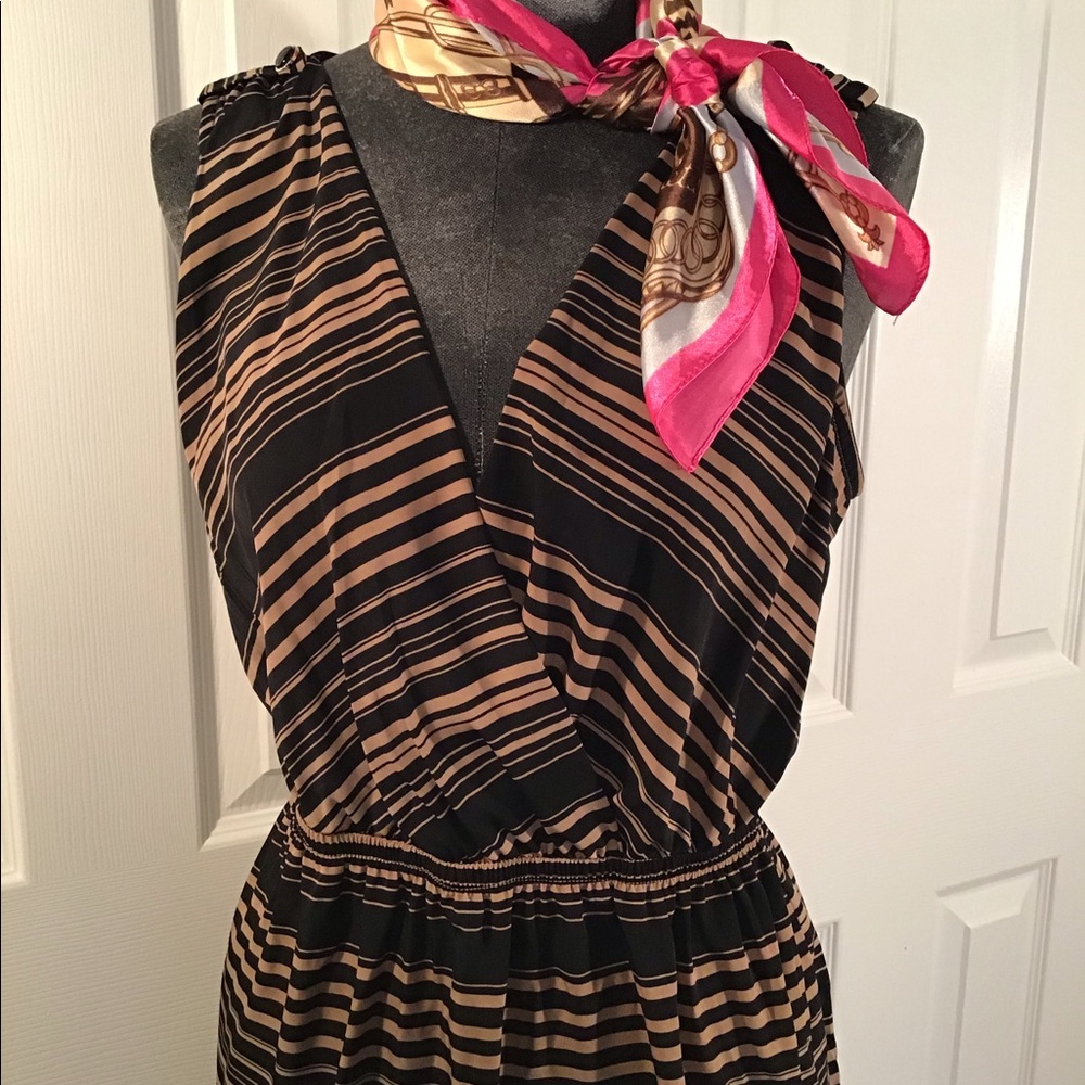Lush dress. Size Medium.